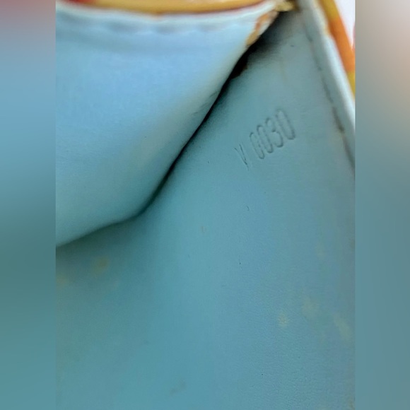 Rare Vintage LOUIS VUITTON 2000 Vernis Leather CLUTCH Handbag Designer Purse LV - Picture 12 of 13